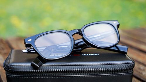 如何选择一副好的智能眼镜？时尚先生年度盛典或许能给你答案